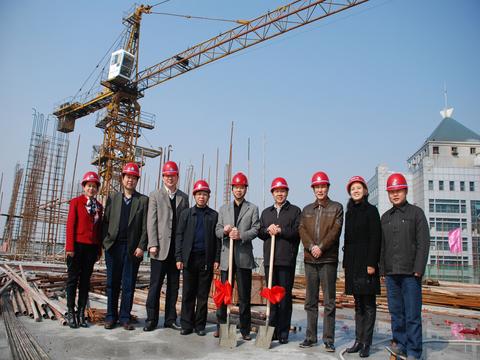 20101125165136468.jpg